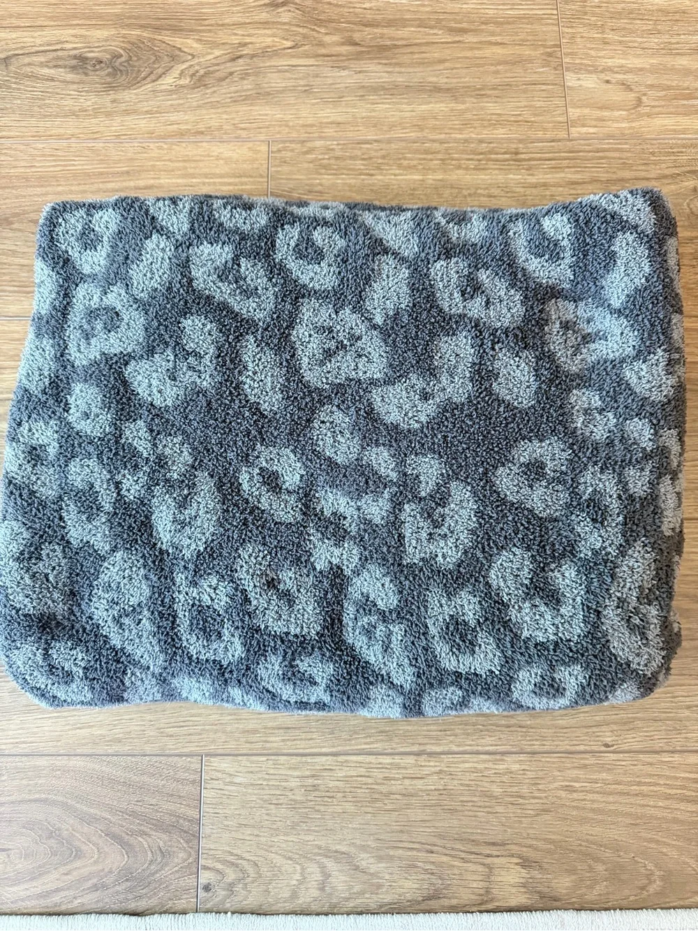 Barefoot Dreams CozyChic Barefoot in the Wild Throw - Graphite / Carbon